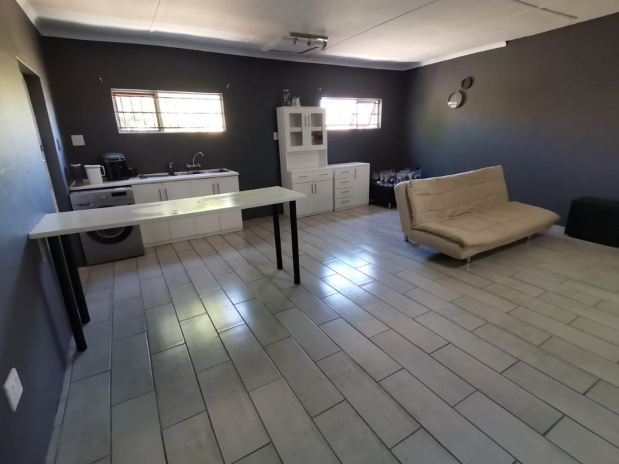 4 Bedroom Property for Sale in Thornton Western Cape